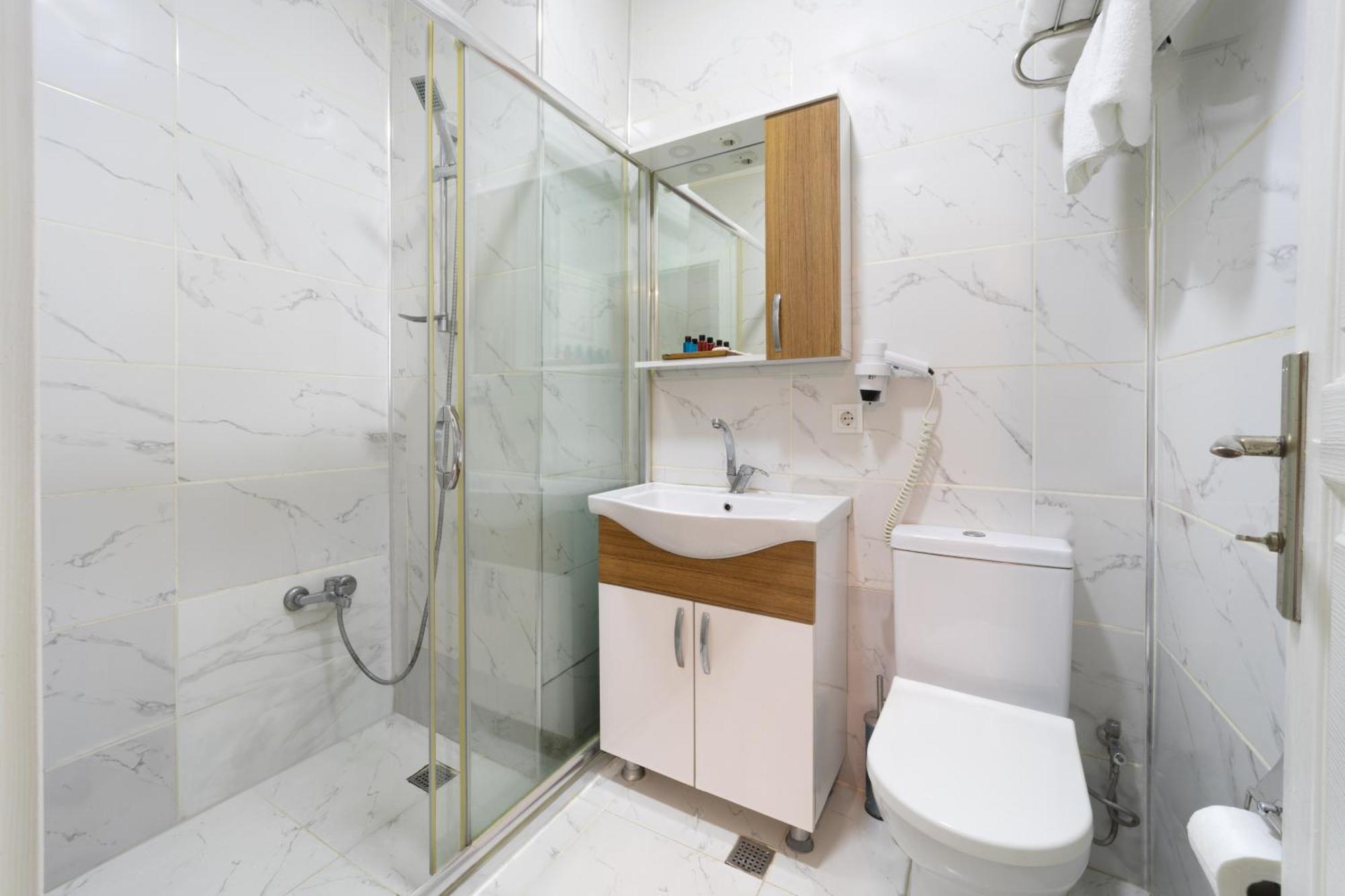 Istanbul Hotel & Suites Bagian luar foto